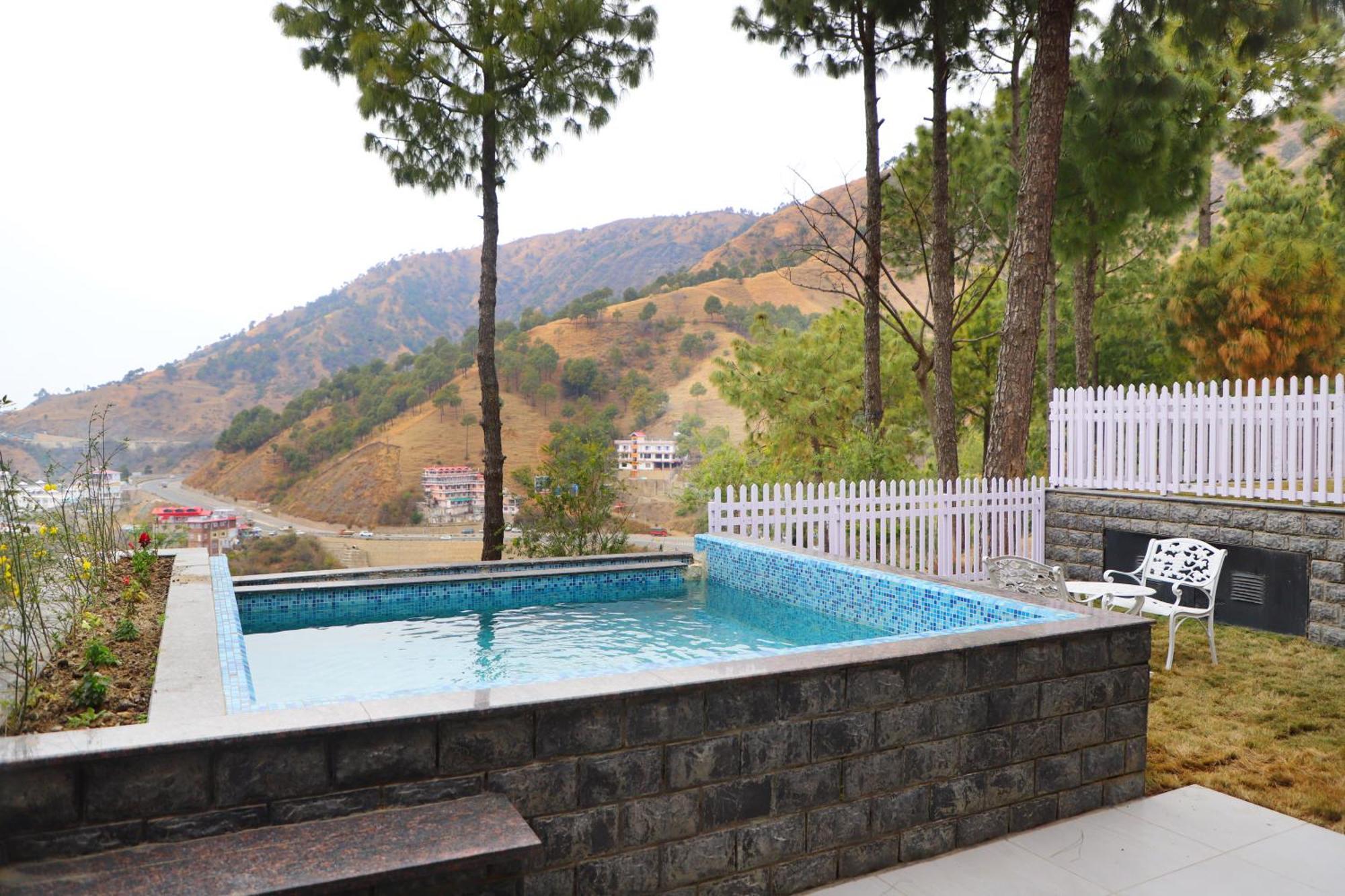 Deventure Shimla Hills Hotel Kandāghāt Екстериор снимка