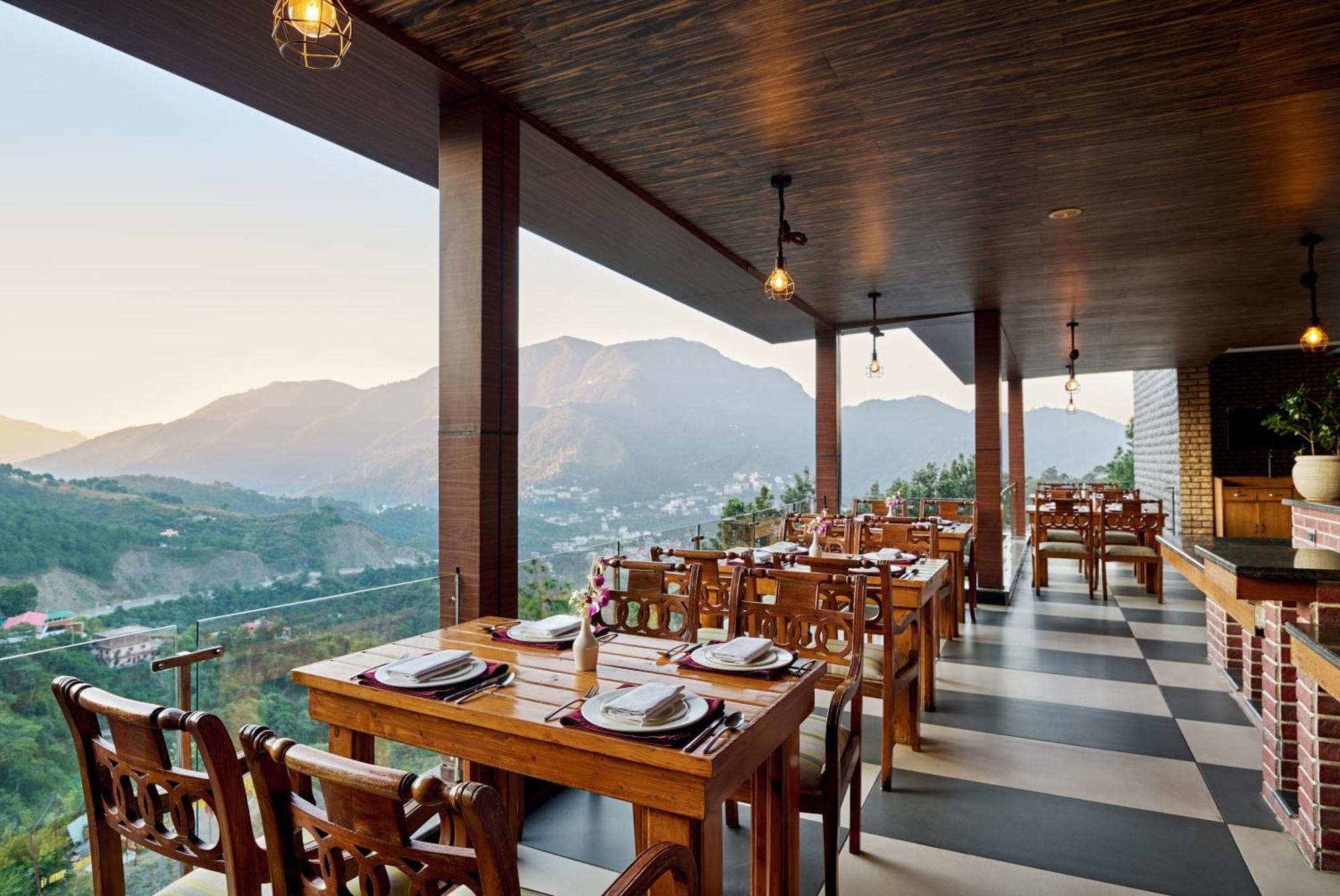 Deventure Shimla Hills Hotel Kandāghāt Екстериор снимка
