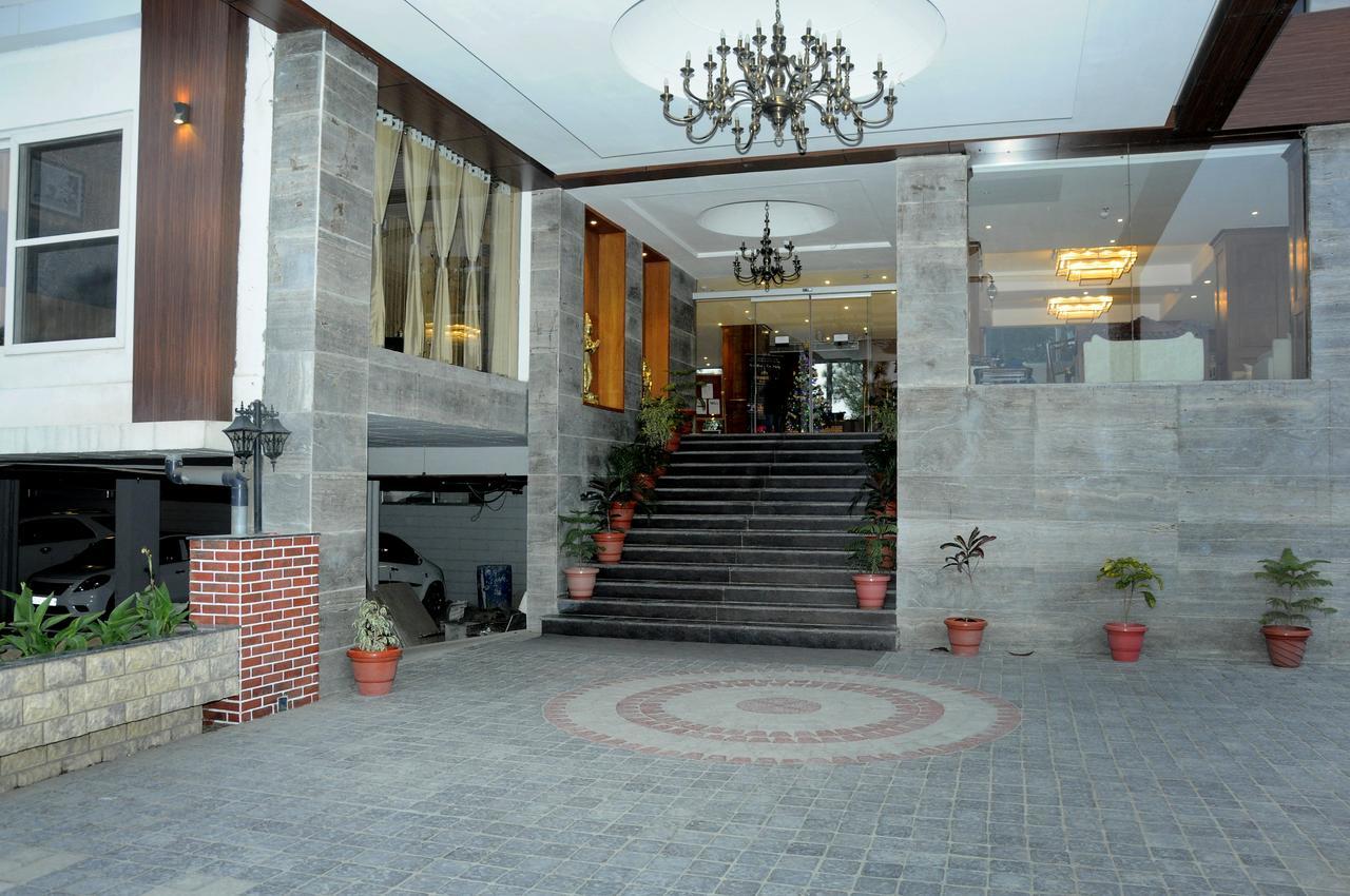Deventure Shimla Hills Hotel Kandāghāt Екстериор снимка